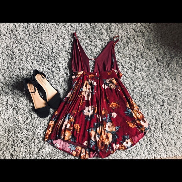 Romper🌹 - Picture 2 of 3